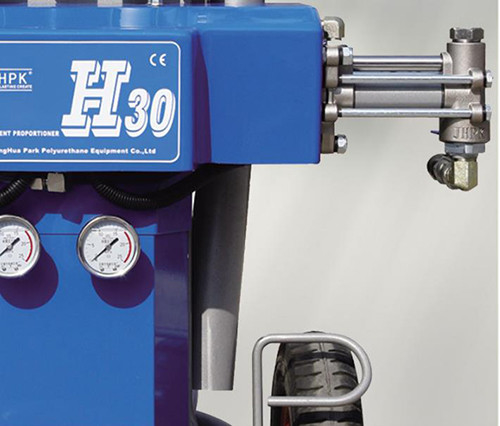 Multifunctional Polyurethane Spray Machine 200-1000CPS Polyurethane Spraying Equipment