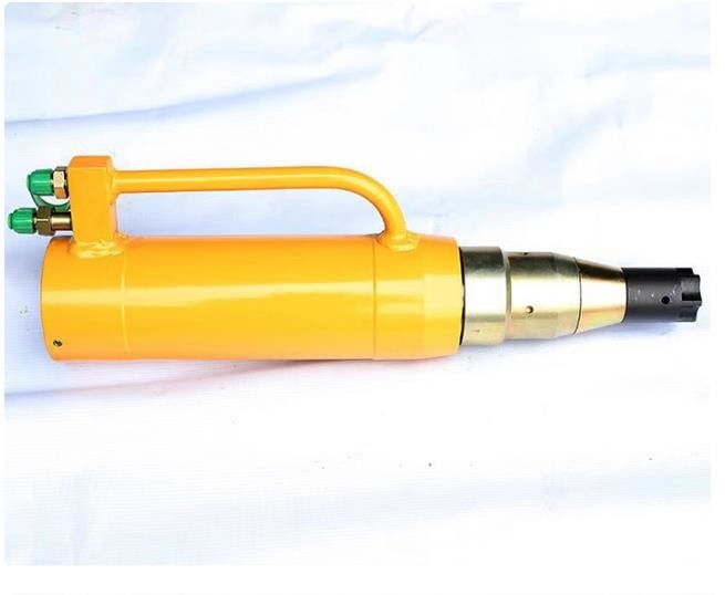 Single Hole Hydraulic Mono Jack Bridge Erecting Machine For Concrete Pulling