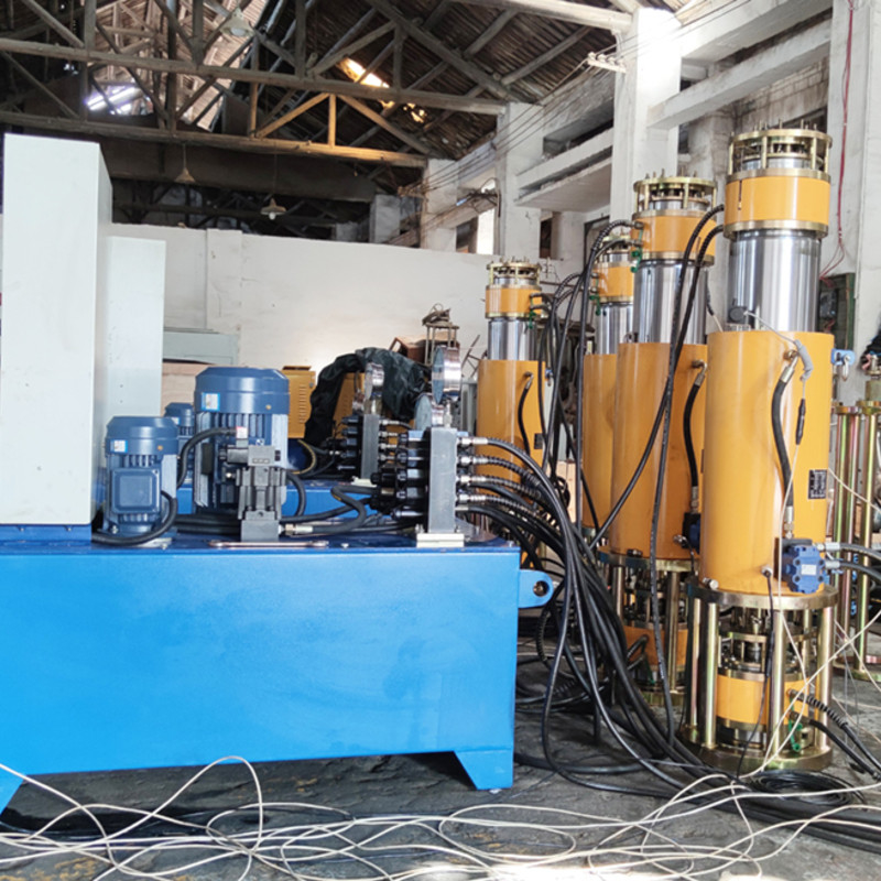 500mm Cylinder Stroke 600 Ton Hydraulic Strand Jack With Synchronous Lifting System