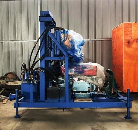 Diesel Engine Well Drilling Rig Machine 360 Degree Rotary Drill Rig