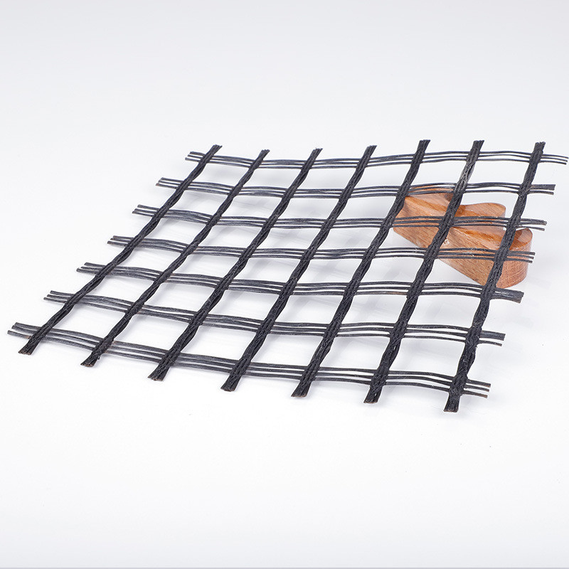 Fiberglass Asphalt Reinforcement Geogrid Machine Mesh High Tensile Strength