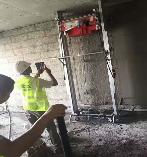 Automatic Cement Mortar Sprayer / Spraying Machine On Sale