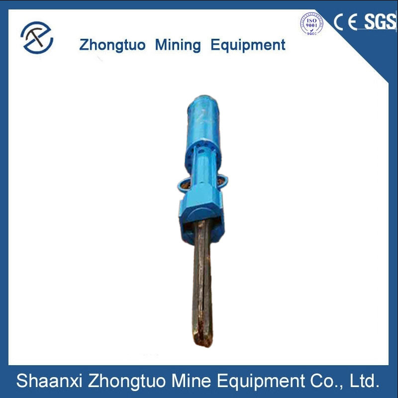 Rock Splitter With P450 Excavator Cracking Rocks With Maximum Efficiency And Minimum Construction Depth