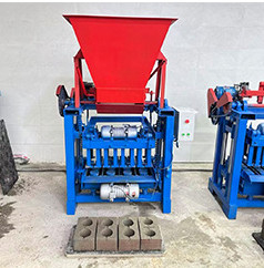 8.8kw Power Cement Brick Making Machine for 1-14 Bricks Molding Quantity Production