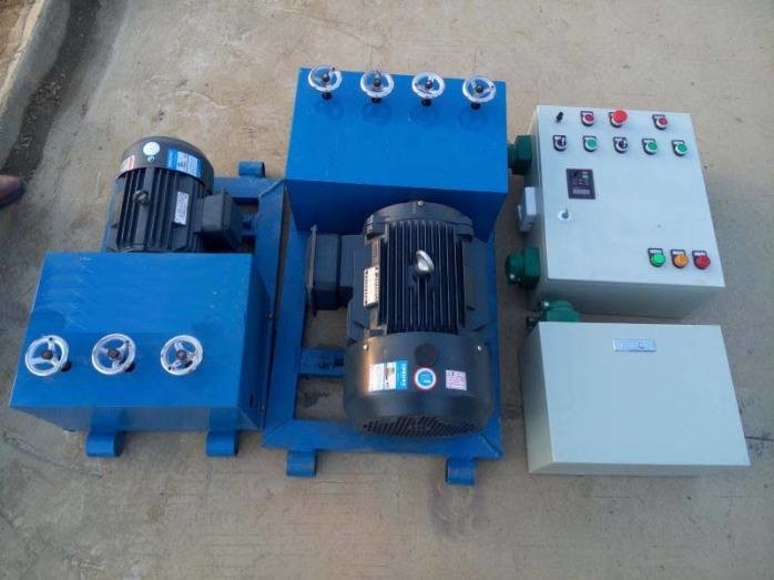 Prestressing Concrete Construction PC Strand Pulling Equipment Strand Pusher Machine For Post Tension