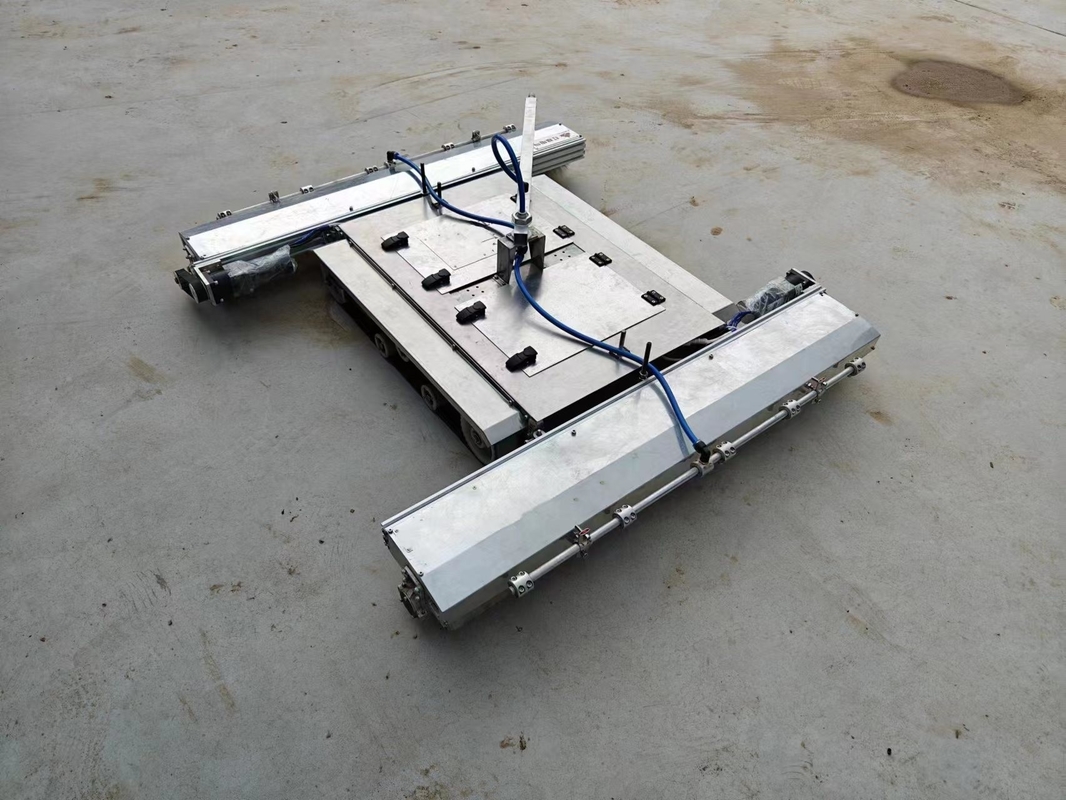 Intelligent Photovoltaic Panel Remote Control Tracked Solar Panel Cleaner